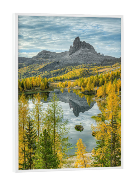Poster mit weißem Rahmen "Herbst am Lago Federa" artboxONE - Natur,Reise,Reise / Länder