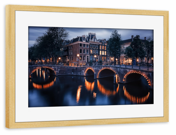 Poster mit Rahmen kiefer "Amsterdam Lights" artboxONE - Städte,Reise,Architektur,Reise / Länder,Städte / Amsterdam