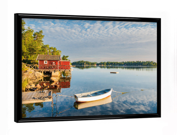 Poster mit schwarzem Rahmen "Steg, Boot und Schärengarten" artboxONE - Natur,Reise,Architektur,Reise / Strand und Meer,Reise / Länder