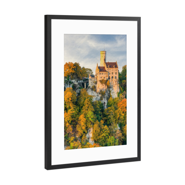 Poster mit Rahmen Schwarz (Metallic) "Schloss Lichtenstein bei Honau" artboxONE - Natur,Reise,Architektur