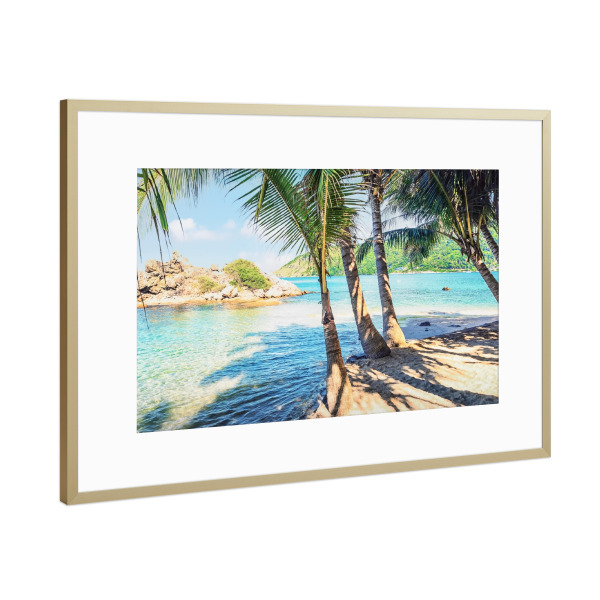 Poster mit Rahmen Gold "Yanui Beach" artboxONE - Natur,Reise,Reise / Strand und Meer,Reise / Asien,Reise / Länder