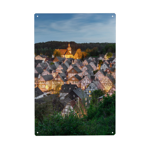 Metall Poster "Freudenberg im Siegerland am Abend" artboxONE - Städte,Reise,Architektur