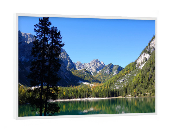 Poster mit weißem Rahmen "Südtiroler Wildsee" artboxONE - Natur,Reise