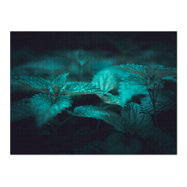 Puzzle Ravensburger "Brennnesseln" artboxONE - Natur,Floral - Brennnessel,Dunkel,Naturfoto,Nahaufnahme,Pflanzen,Urtica,Plant - Bild brennnessel