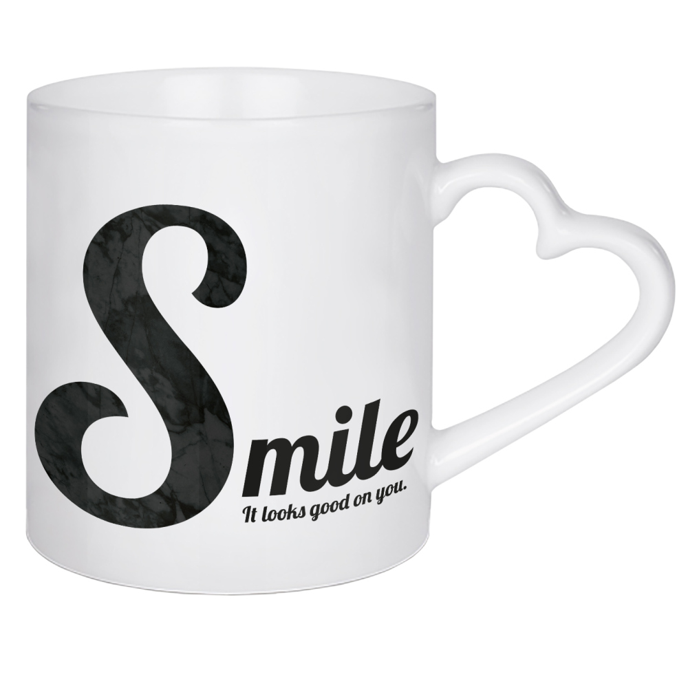 Herztasse "Smile" artboxONE - Typografie,Menschen,Schwarzweiß,Liebe,Fashion - Lächle,Es sieht gut aus