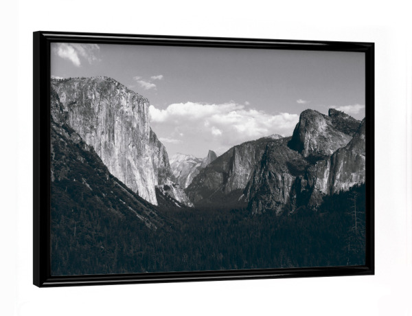 Poster mit schwarzem Rahmen "Das Yosemite-Tal" artboxONE - Natur,Reise,Schwarzweiß,Reise / Länder