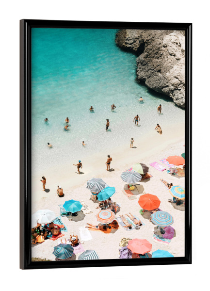 Poster mit schwarzem Rahmen "A Day At The Beach" artboxONE - Natur,Menschen,Reise / Strand und Meer,Für Mama,Für Papa