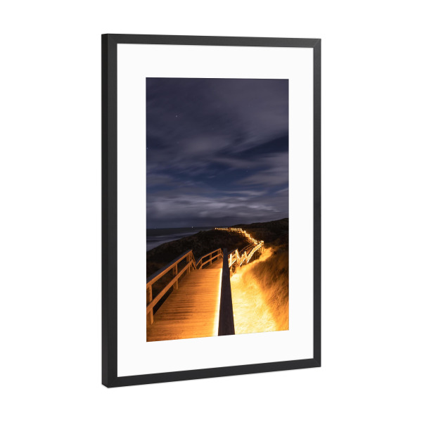 Poster mit Rahmen Schwarz (Metallic) "Goldener Weg - Sylt" artboxONE - Reise / Strand und Meer