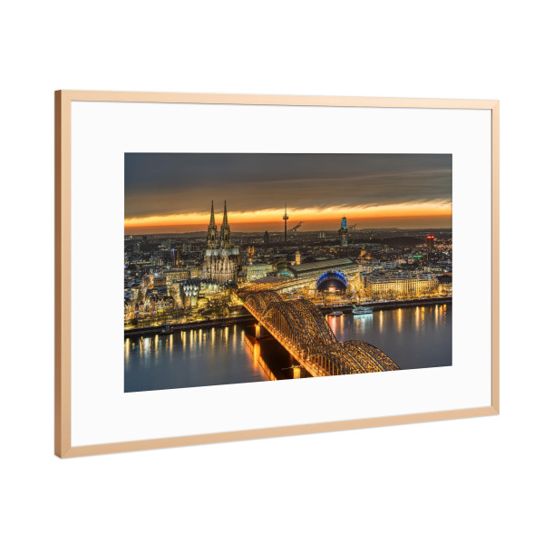Poster mit Rahmen Kupfer "Nacht in Köln" artboxONE - Städte / Köln,Reise,Architektur