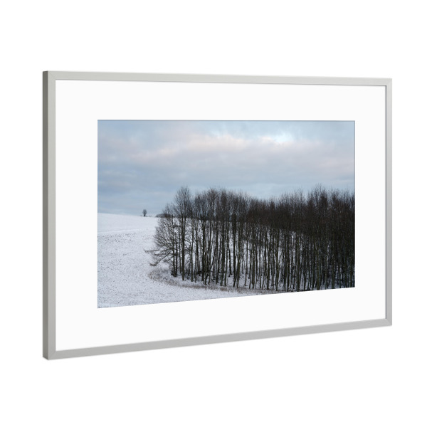 Poster mit Rahmen Silber "Winterabend im Osterzgebirge" artboxONE - Natur
