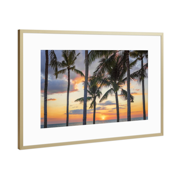 Poster mit Rahmen Gold "Tropical Island sunset" artboxONE - Natur,Reise,Reise / Strand und Meer,Reise / Asien,Reise / Länder