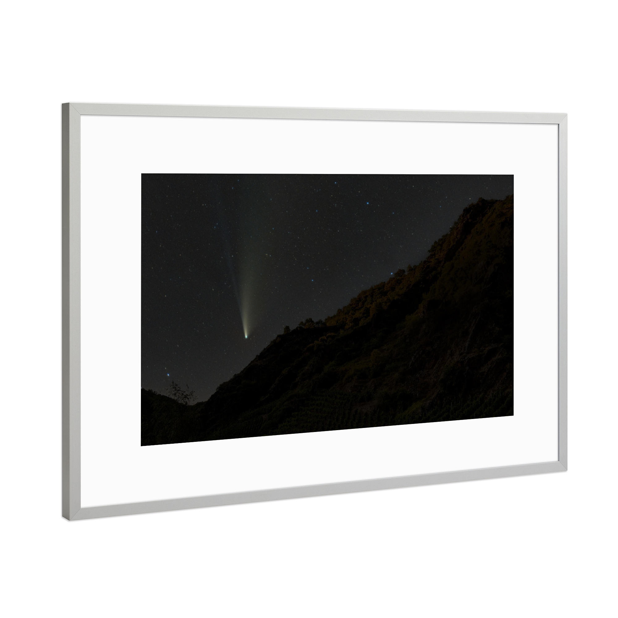 Poster mit Rahmen Silber "Komet Neowise" artboxONE - Natur,Galaxy - Komet,Universum,Astro,Astronomie,Weltall,Weltraum,Sterne