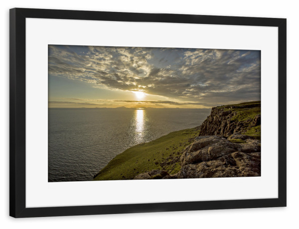 Poster mit Rahmen schwarz "Sonnenuntergang am Neist Point" artboxONE - Natur,Reise / Strand und Meer,Reise / Länder