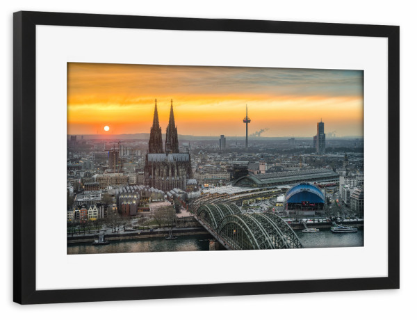 Poster mit Rahmen schwarz "Sonnenuntergang Köln" artboxONE - Städte / Köln,Reise,Architektur