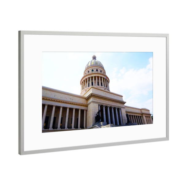 Poster mit Rahmen Silber "Das Kapitol in Havanna" artboxONE - Reise,Architektur,Reise / Länder