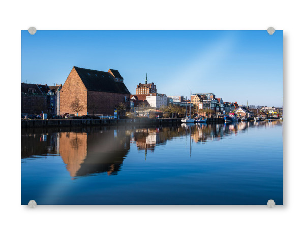 Acrylglasbild "Warnowufer und Speicher" artboxONE - Natur,Reise,Architektur