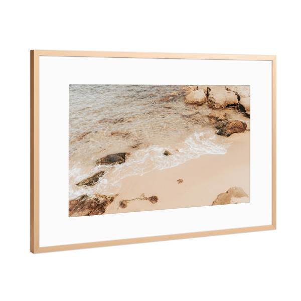 Poster mit Rahmen Kupfer "Mellow Beach" artboxONE - Natur,Reise,Reise / Strand und Meer - Meer,Strand,Beach,Sea,Soft,Beige,Nude,Natur,Landschaft