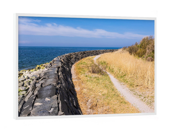 Poster mit weißem Rahmen "Steinwall, Küste, Ostsee" artboxONE - Natur,Reise,Architektur,Reise / Strand und Meer