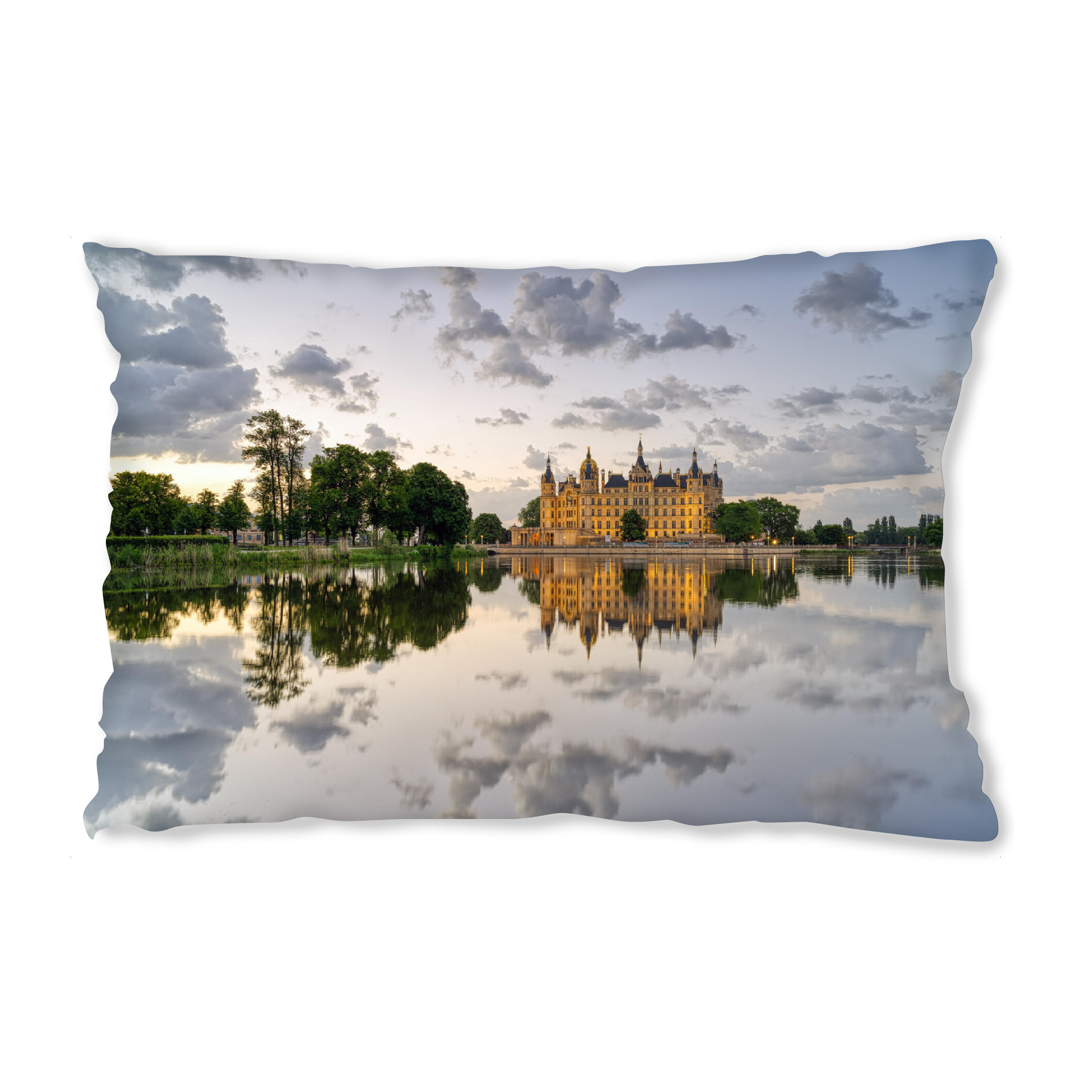 Design-Kissen "Schweriner Schloss am Morgen" artboxONE - Städte,Reise,Architektur