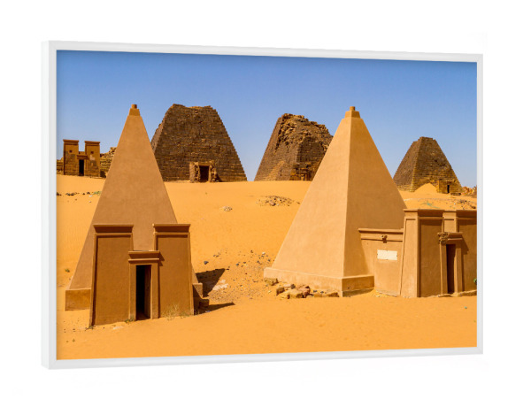Poster mit weißem Rahmen "Die Pyramiden bei Meroe" artboxONE - Architektur,Reise / Afrika