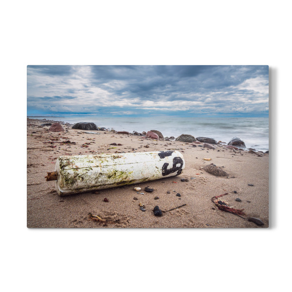 Galerie-Print "Schwimmkörper am Strand" 30x20 cm artboxONE