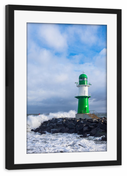 Poster mit Rahmen schwarz "Mole, Wellen und Sturm" artboxONE - Natur,Reise,Architektur,Reise / Strand und Meer