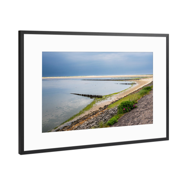 Poster mit Rahmen Schwarz (Metallic) "Strand, Buhne und Nordsee" artboxONE - Natur,Reise,Reise / Strand und Meer