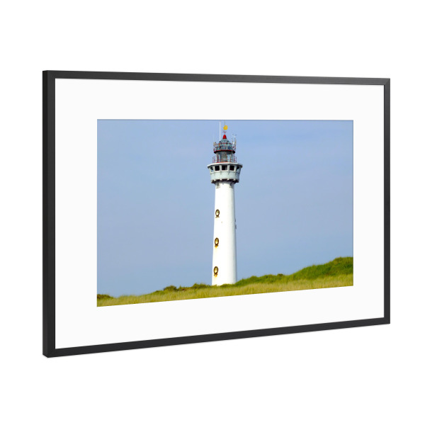 Poster mit Rahmen Schwarz (Metallic) "Egmond Lighthouse" artboxONE - Reise,Reise / Strand und Meer,Reise / Länder
