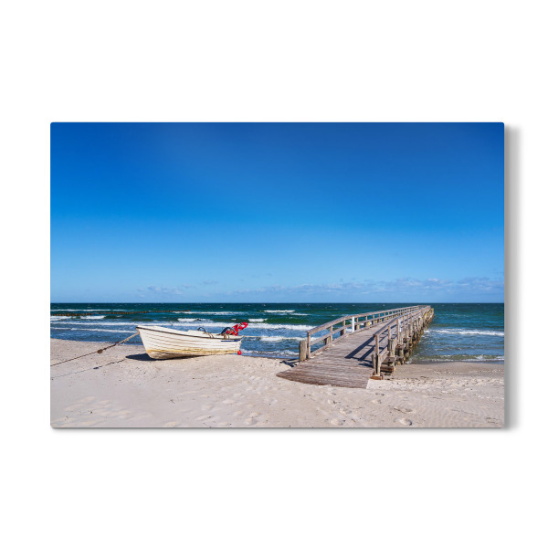 Galerie-Print "Steg, Boot und Ostsee" 30x20 cm artboxONE