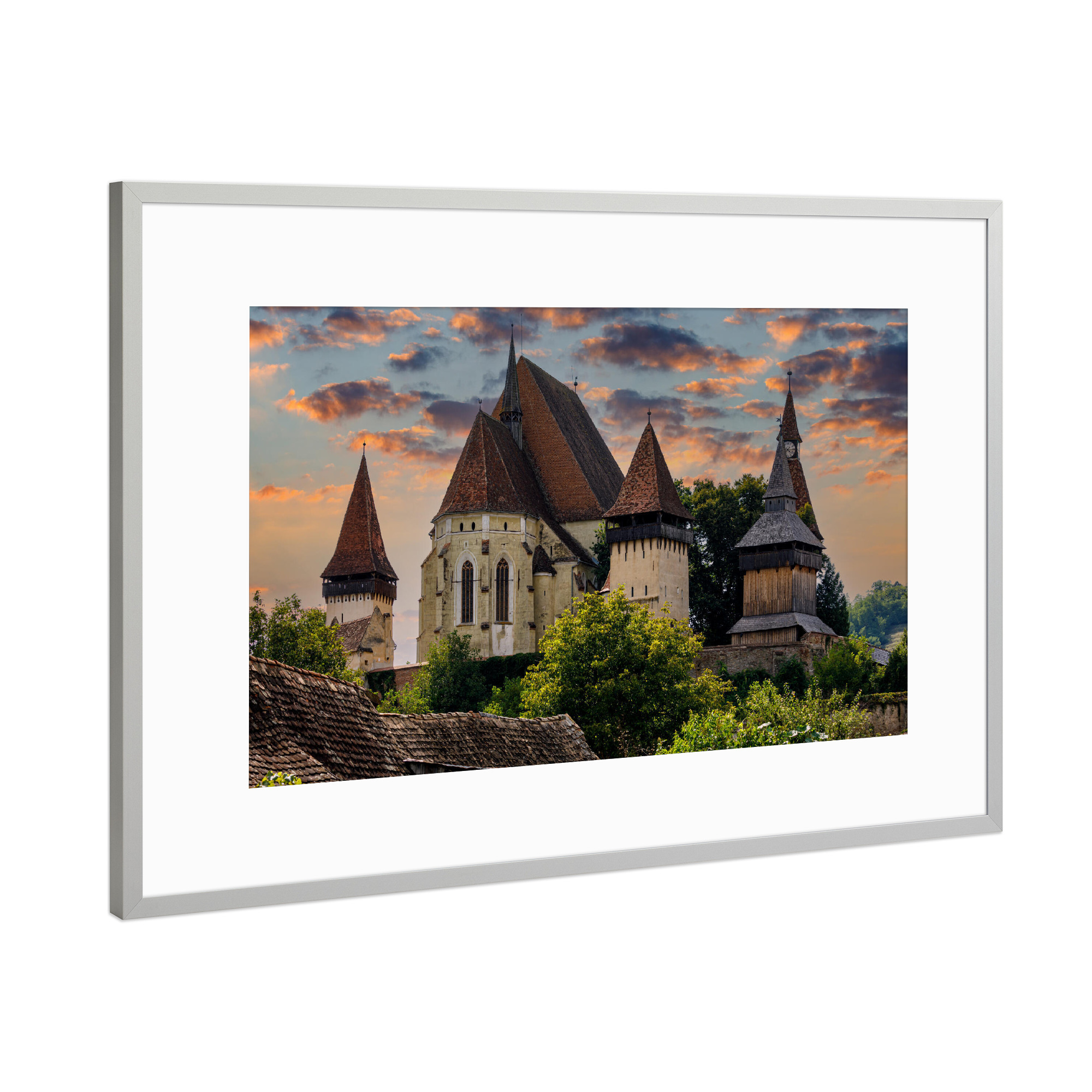 Poster mit Rahmen Silber "Die Kirchenburg von Birthälm" artboxONE - Städte,Architektur