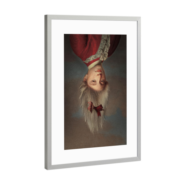 Poster mit Rahmen Silber "Umgedrehter Junge" artboxONE - Menschen,Lustig