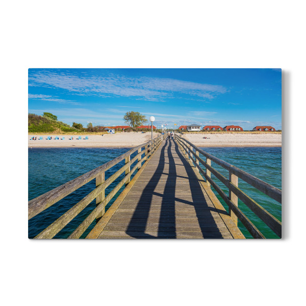 Galerie-Print "Seebrücke, Schatten und Strand" 30x20 cm artboxONE