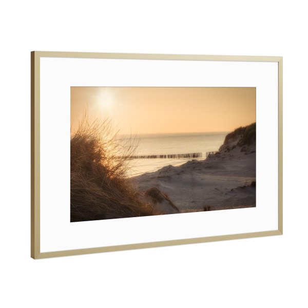 Poster mit Rahmen Gold "Sonnenuntergang von Zeeland" artboxONE - Natur,Reise,Reise / Strand und Meer