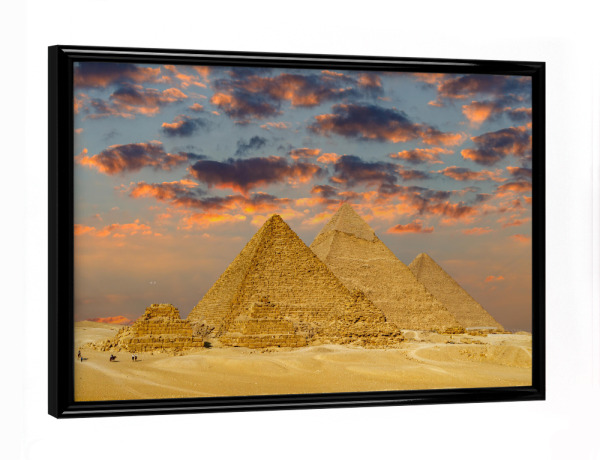 Poster mit schwarzem Rahmen "Die Pyramiden im Sonnenuntergang" artboxONE - Architektur,Reise / Afrika
