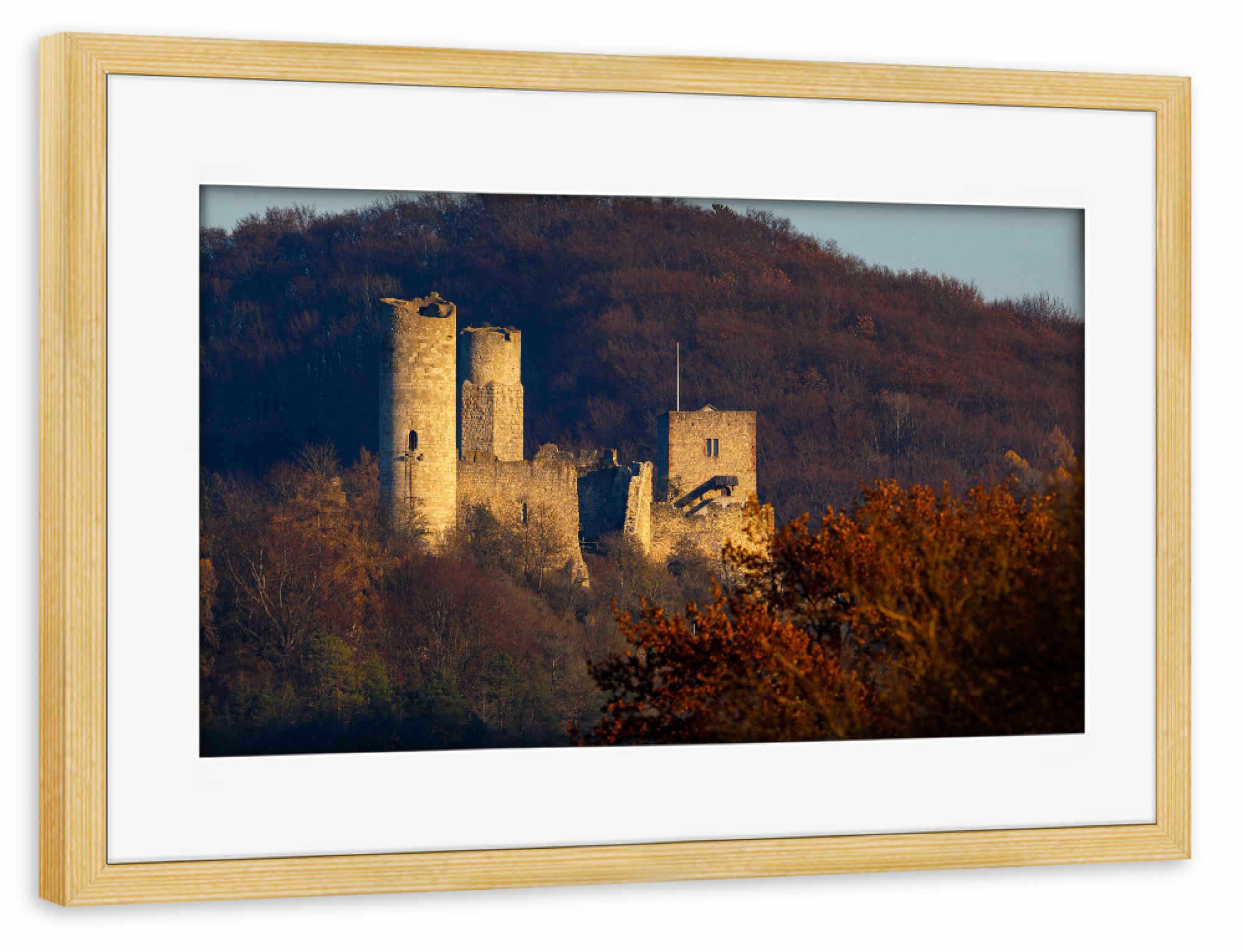 Poster mit Rahmen kiefer "Die Ruine Brandenburg" artboxONE - Natur,Architektur