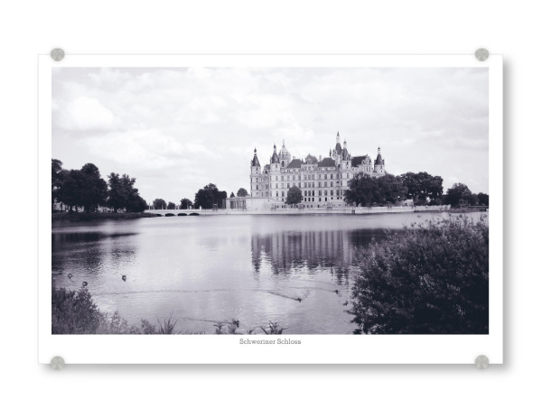 Acrylglasbild "Das Schweriner Schloss" artboxONE - Städte,Reise,Schwarzweiß,Architektur,Reise / Länder