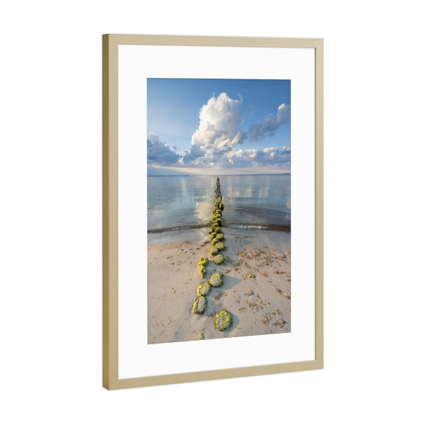 Poster mit Rahmen Gold "Buhne an der Ostsee" artboxONE - Natur,Reise,Reise / Strand und Meer