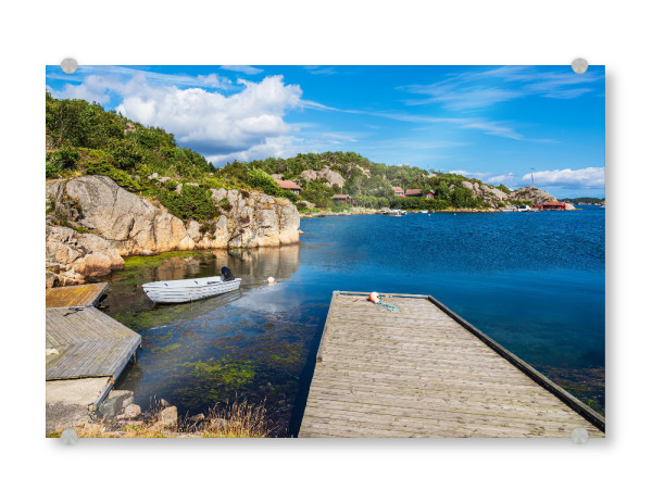 Acrylglasbild "Boot, Steg und Küste" artboxONE - Natur,Reise,Reise / Strand und Meer,Reise / Länder