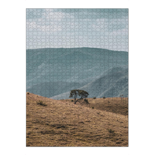 Puzzle Ravensburger "Lonely Landscape" artboxONE - Natur - Botanisch,Natur,Fotografie,Baum,Berg,Feld,Landschaft - Bild botanisch