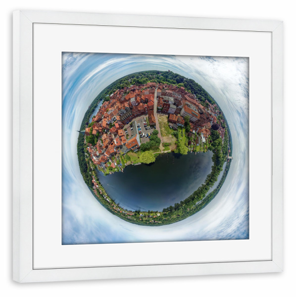 Poster mit Rahmen weiß "Mölln-Stadtsee, See-&Grubenstr;lo" artboxONE - Städte,Natur,Reise,Architektur,Städte / Weitere