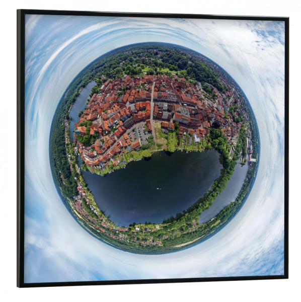 Poster mit schwarzem Rahmen 30x30 cm "Mölln-Stadtsee, See- & Grubenstr" artboxONE - Städte,Natur,Reise,Architektur,Städte / Weitere