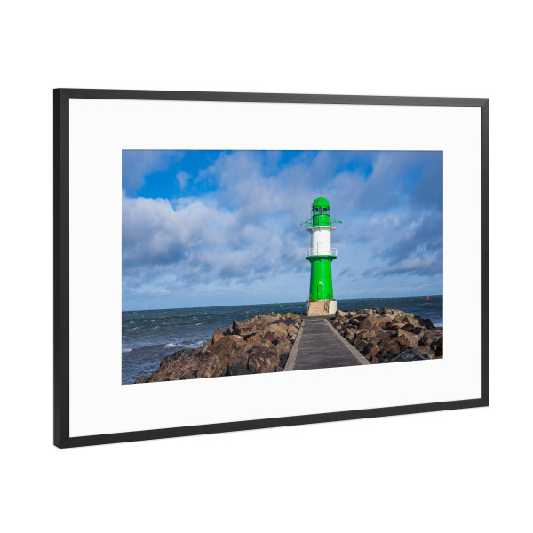 Poster mit Rahmen Schwarz (Metallic) "Weg, Mole, Meer, Wolken" artboxONE - Natur,Reise,Architektur,Reise / Strand und Meer
