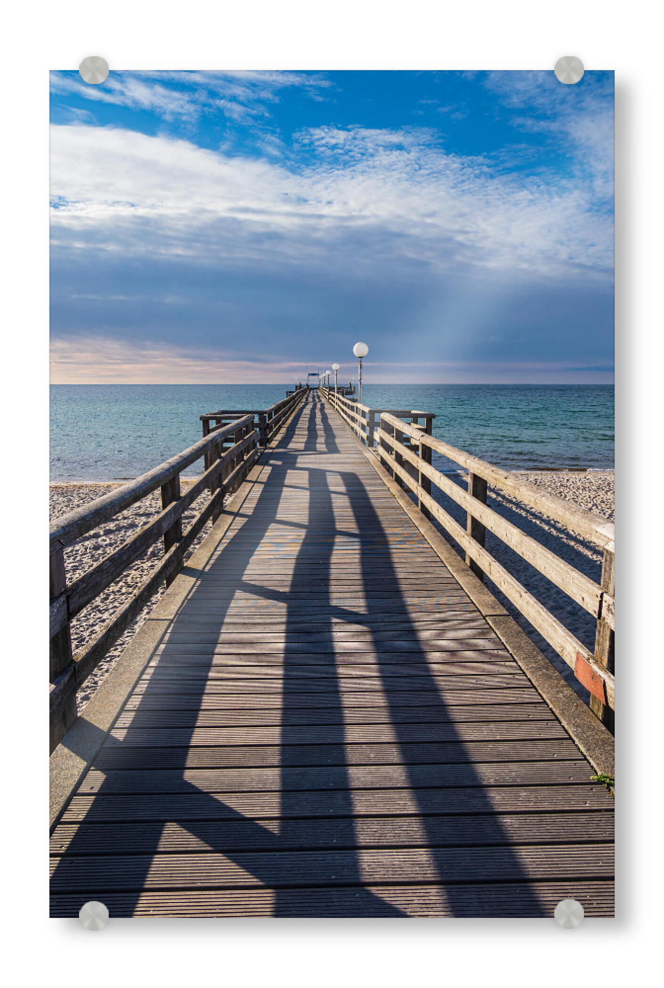 Acrylglasbild "Schatten, Seebrücke und Ostsee" artboxONE - Natur,Reise,Architektur,Reise / Strand und Meer