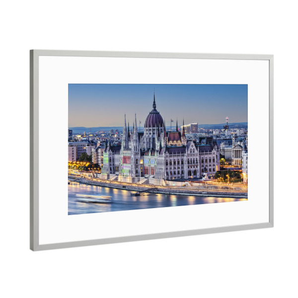 Poster mit Rahmen Silber "Budapest in der Abenddämmerung" artboxONE - Städte,Reise,Architektur,Reise / Länder,Städte / Budapest