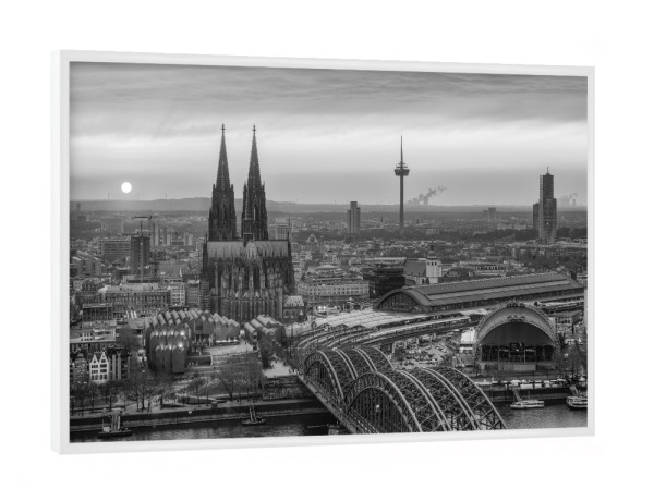 Poster mit weißem Rahmen "Köln Skyline SW" artboxONE - Städte / Köln,Schwarzweiß,Architektur