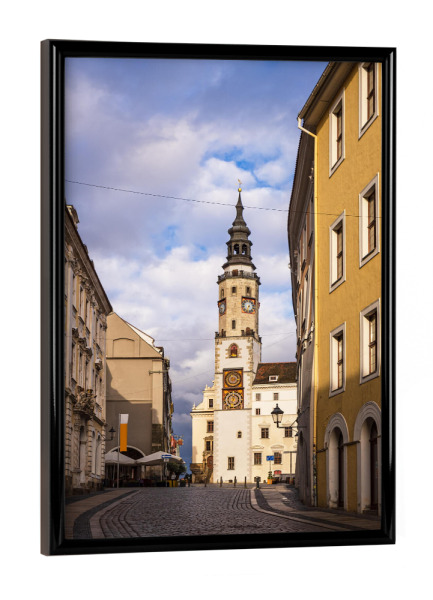 Poster mit schwarzem Rahmen "Stadt und Ratshausturm" artboxONE - Reise,Architektur,Städte / Weitere