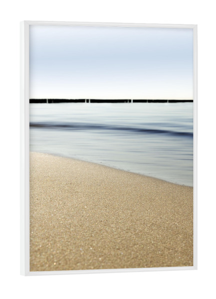 Poster mit weißem Rahmen "Goldener Strand und sanftes Meer" artboxONE - Natur,Reise,Reise / Strand und Meer