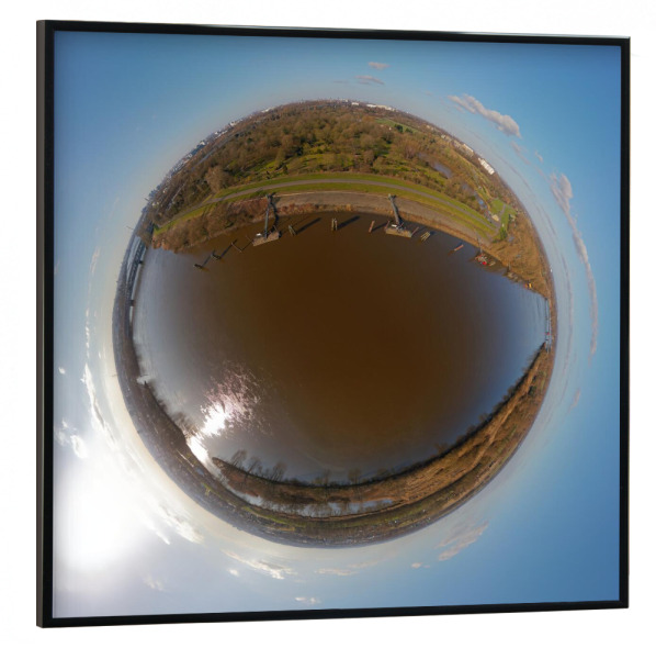 Poster mit schwarzem Rahmen 30x30 cm "Hamburg - Anleger 3+4 Finkenriek" artboxONE - Städte,Städte / Hamburg,Natur,Reise,Reise / Länder