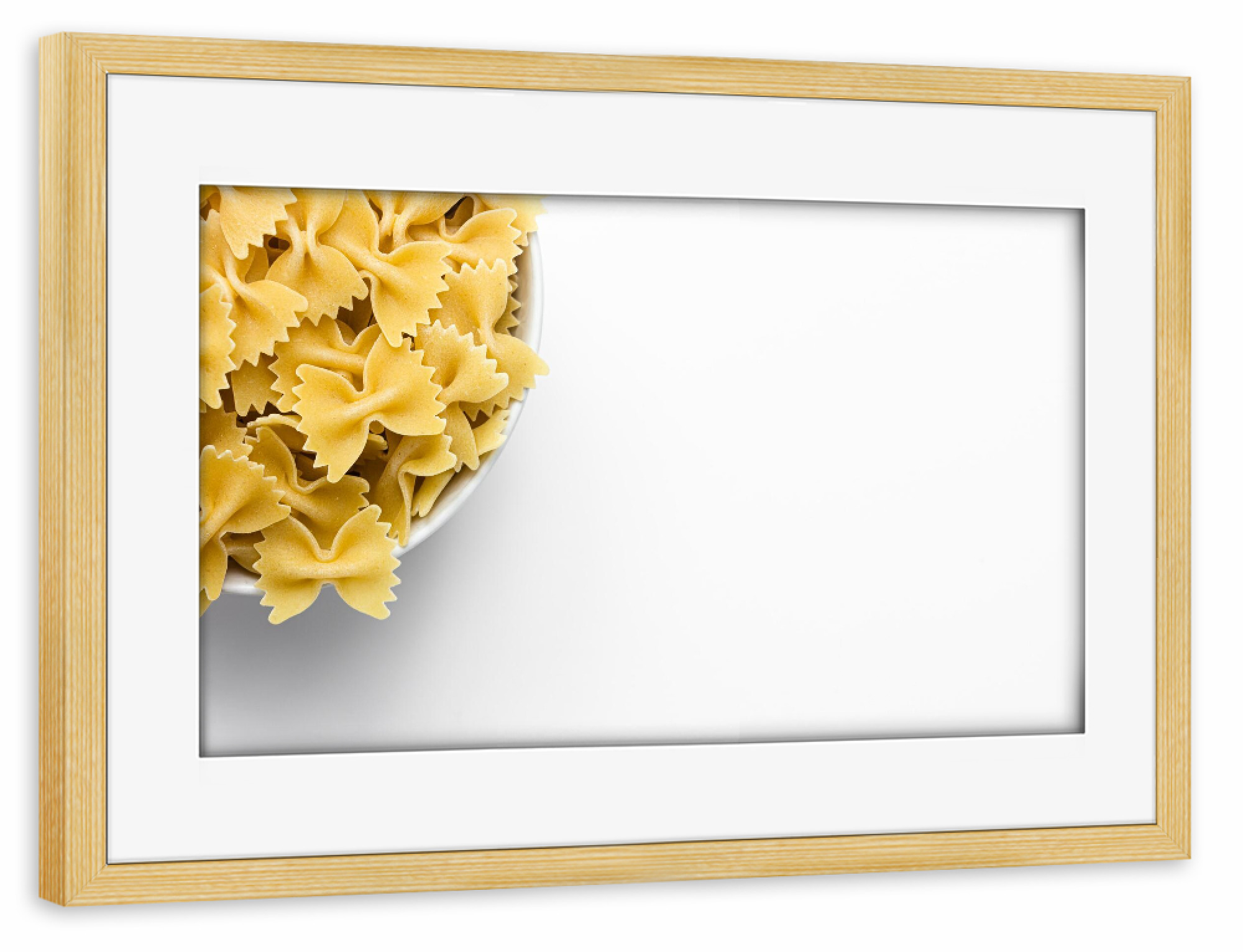 Poster mit Rahmen kiefer "Farfalle - halb" artboxONE - Essen & Trinken - Nudeln,Essen,Food,Pasta,Küche,Mahlzeit,Weiß,Minimalistisch,Fotografie