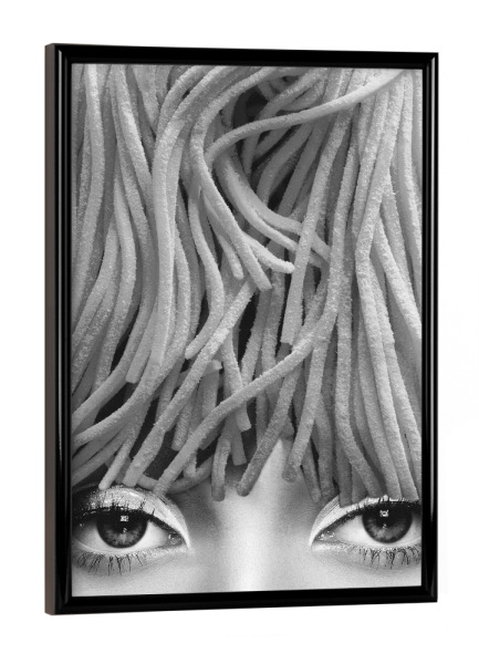 Poster mit schwarzem Rahmen "Das ist keine Pasta in bw" artboxONE - Essen & Trinken,Abstrakt,Menschen